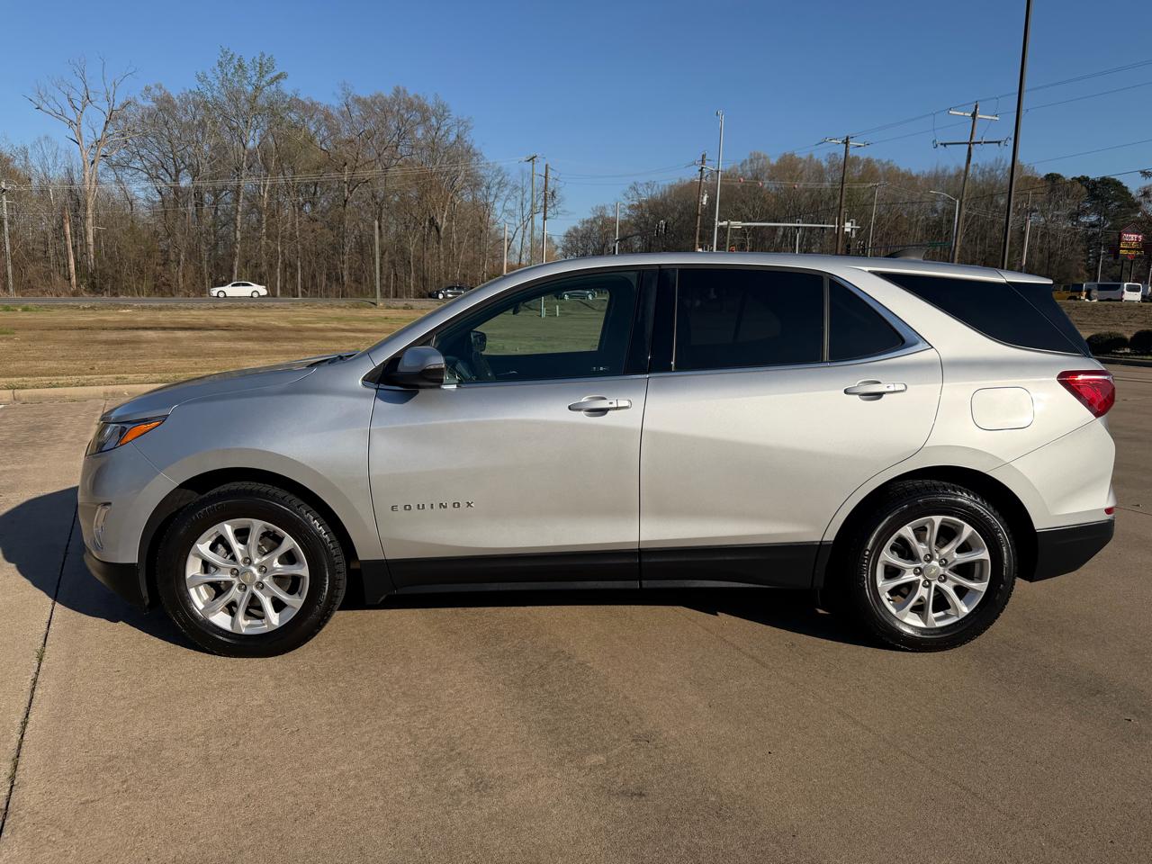 Chevrolet Equinox LT 4D SUV FWD 2018