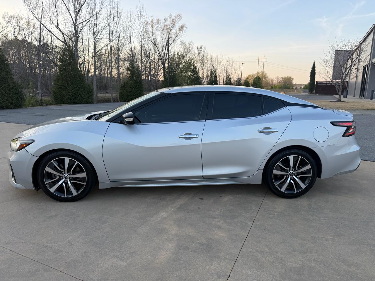 Nissan Maxima SL 3.5L 2019