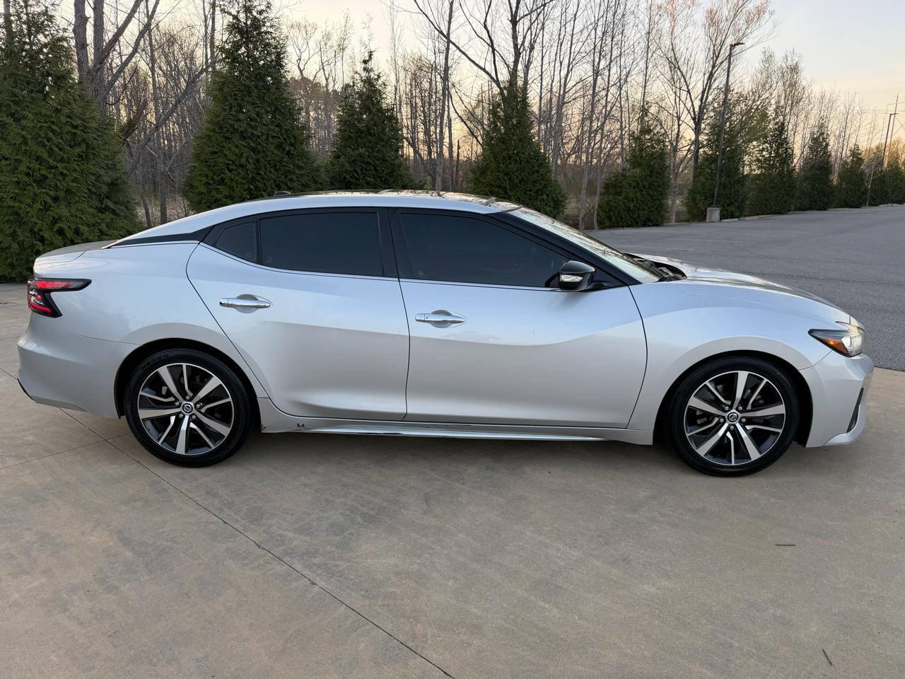 Nissan Maxima SL 3.5L 2019