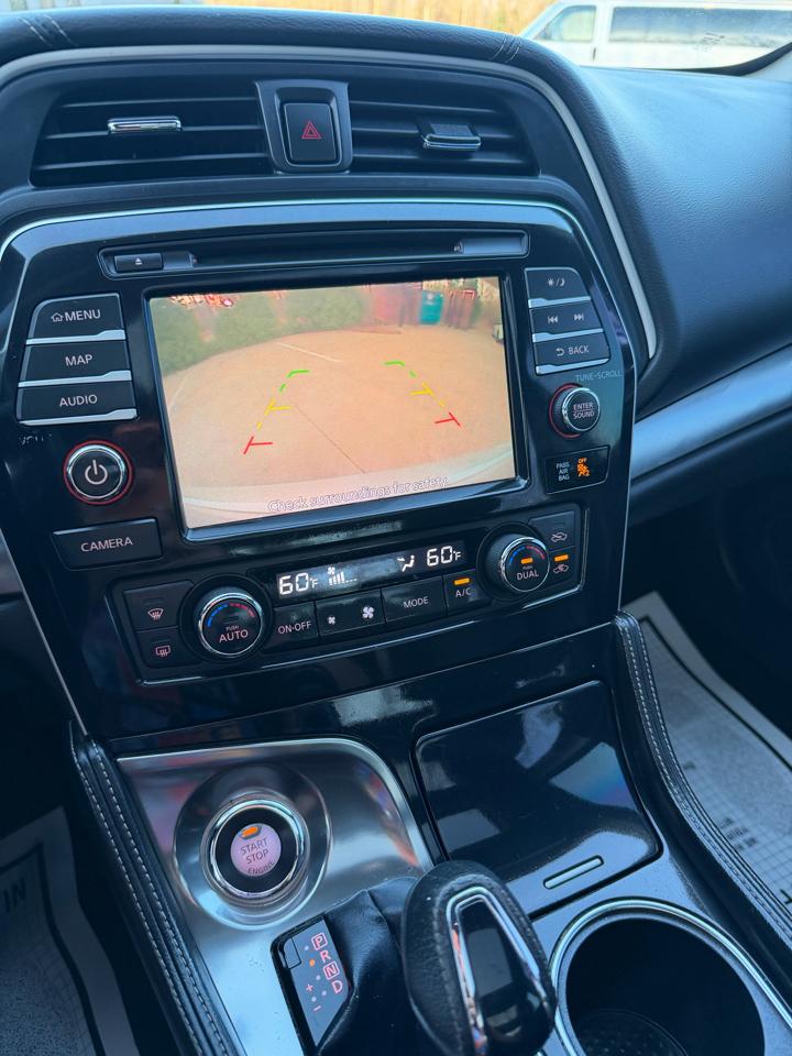 Nissan Maxima SL 3.5L 2019