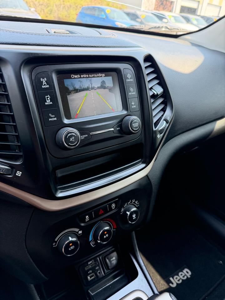 Jeep Cherokee Altitude FWD 2016