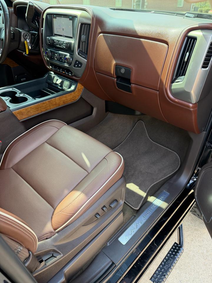 Chevrolet Silverado 1500 High Country Crew Cab 4WD 2016