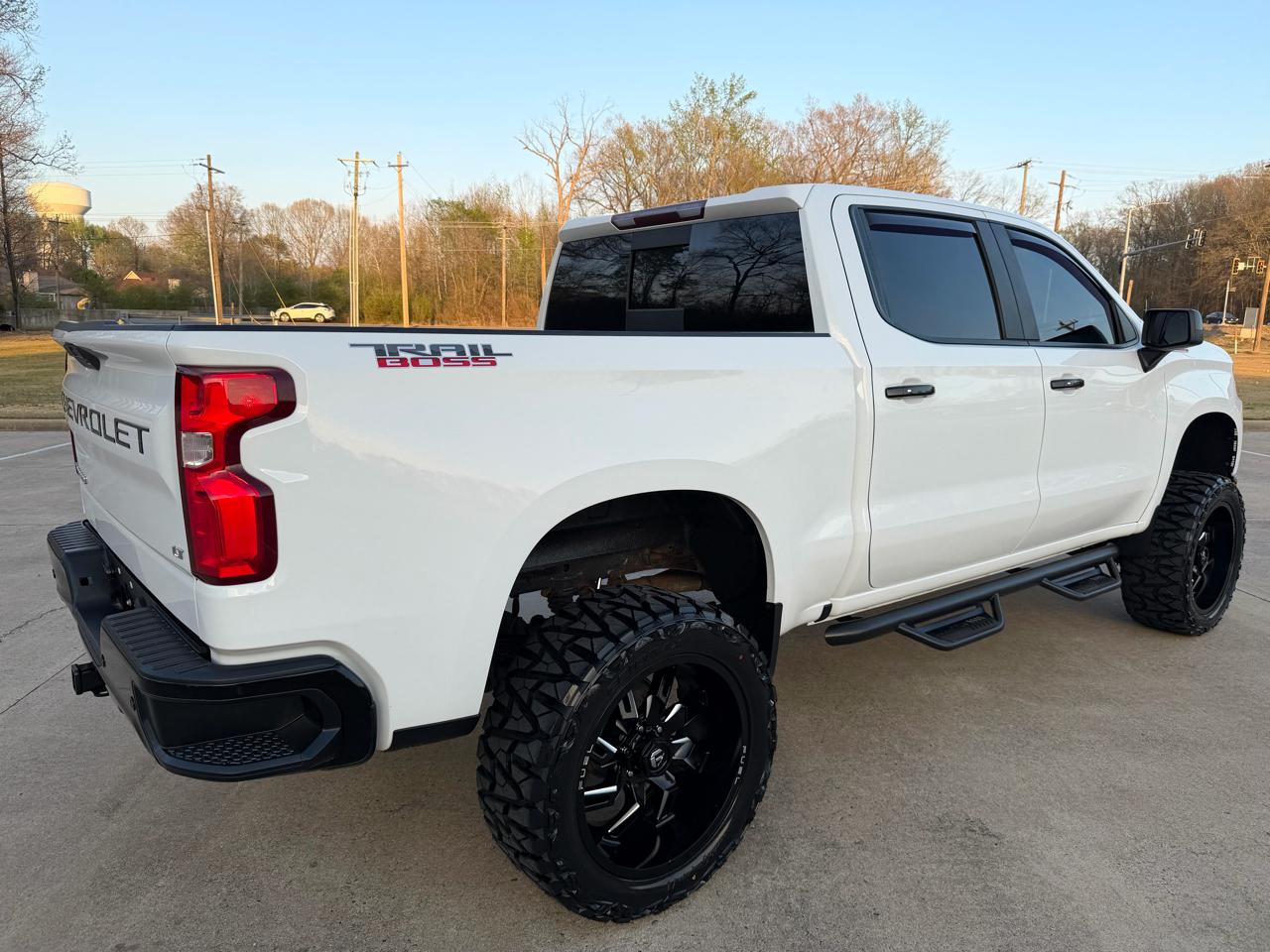 Chevrolet Silverado 1500 LT Trail Boss Crew Cab 4WD 2019