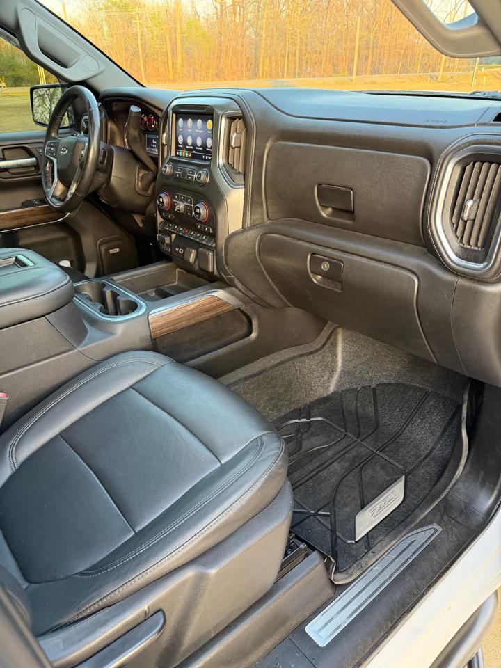 Chevrolet Silverado 1500 LT Trail Boss Crew Cab 4WD 2019