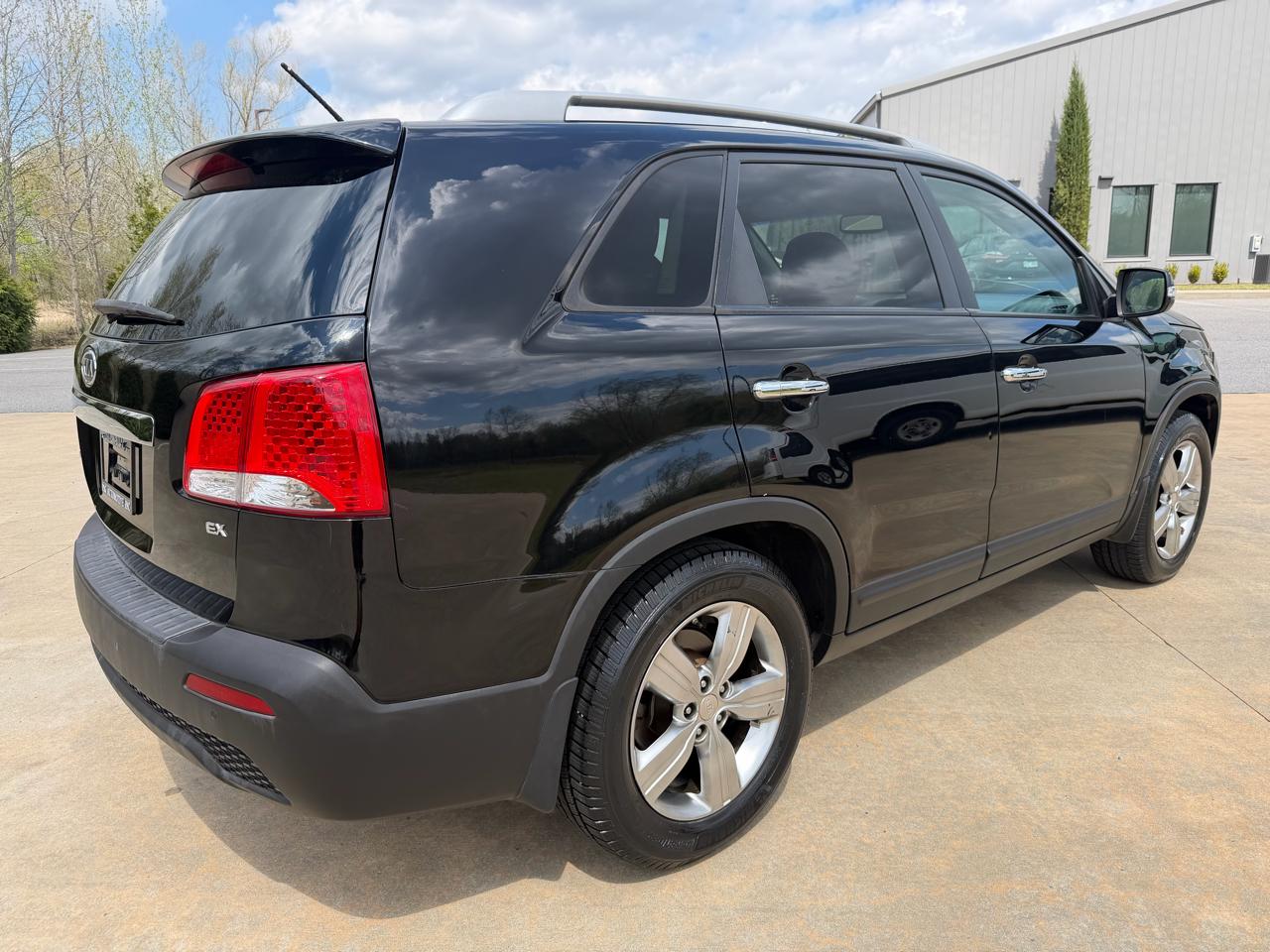 Kia Sorento EX 4D SUV FWD 2012