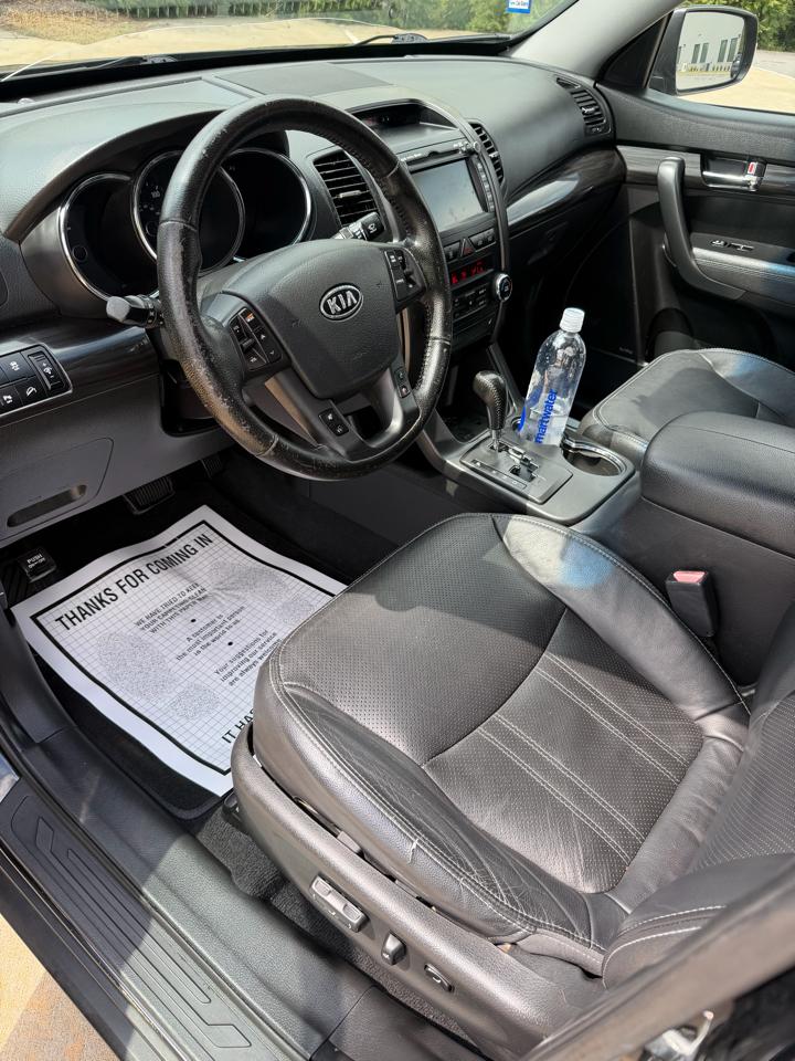 Kia Sorento EX 4D SUV FWD 2012