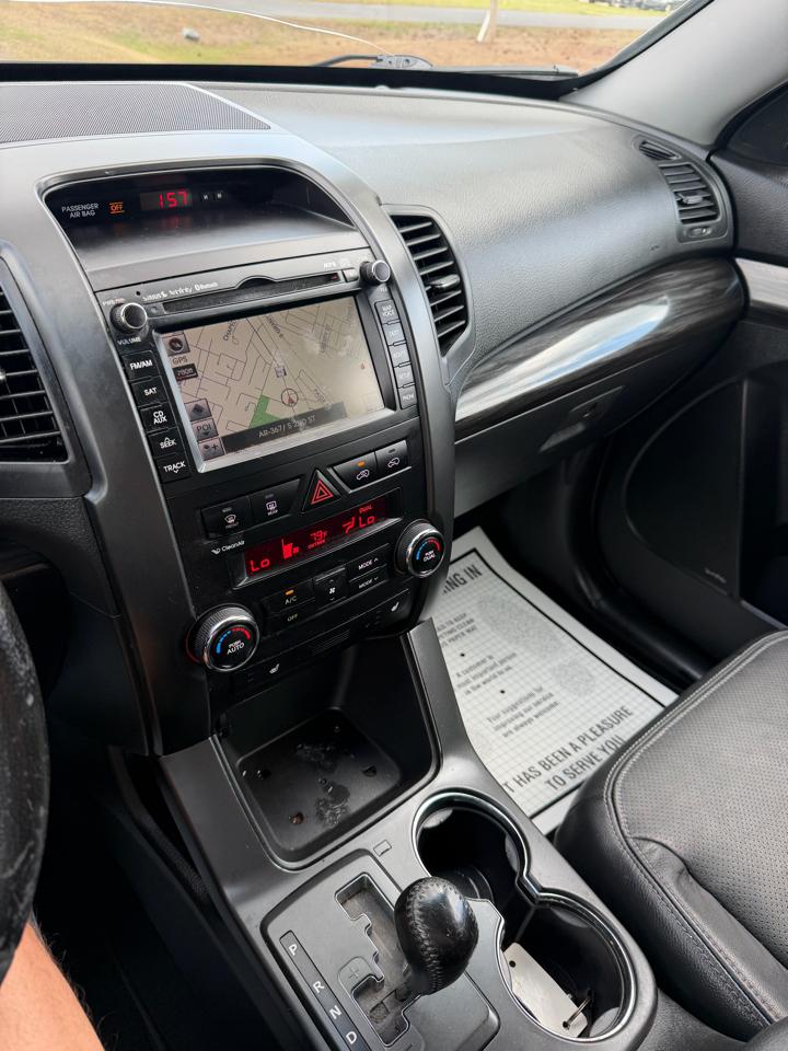 Kia Sorento EX 4D SUV FWD 2012