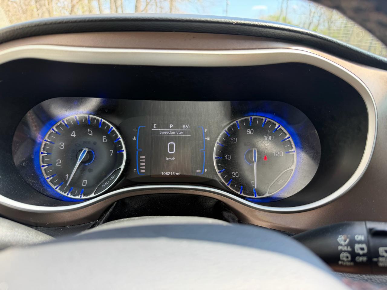 Chrysler Pacifica Touring L FWD 2017