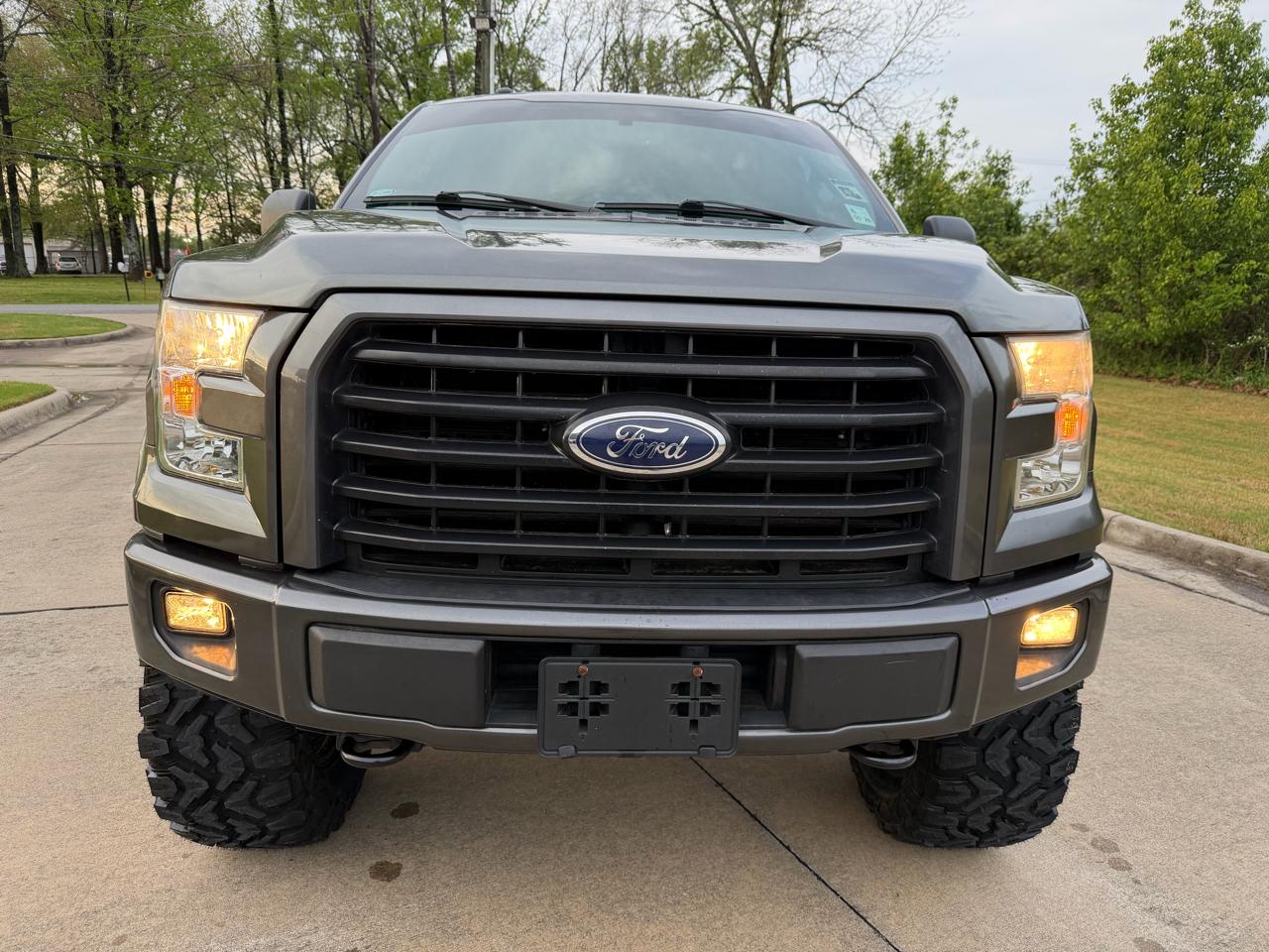 Ford F-150 XLT SuperCrew 4WD 2016