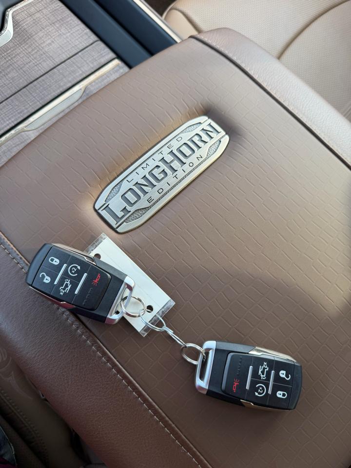 RAM 2500 4WD Crew Cab 149" Longhorn Limited 2024