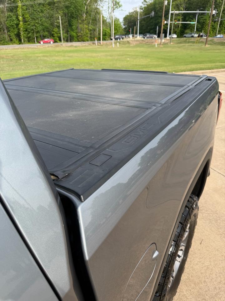 GMC Sierra 1500 AT4 Crew Cab 4WD 2020