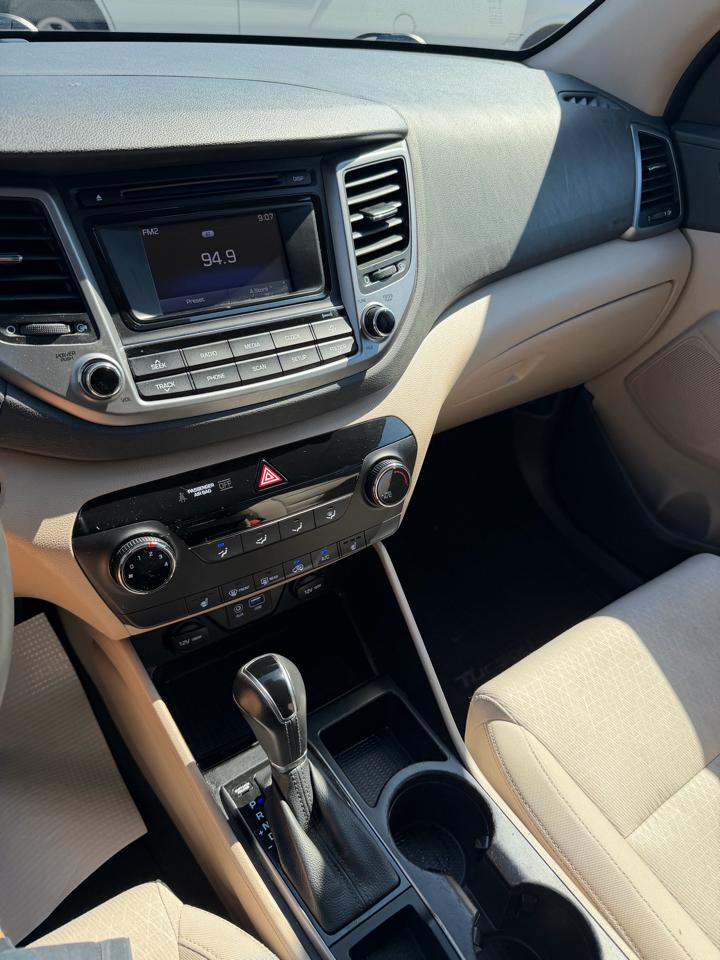 Hyundai Tucson Sport 4D SUV AWD 2017