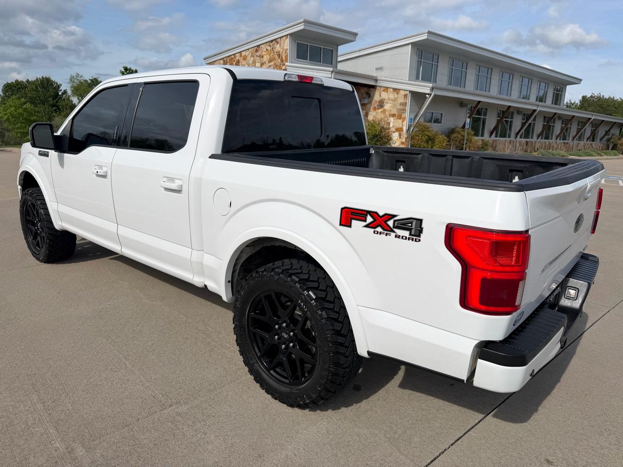 Ford F-150 Lariat SuperCrew 4WD 2018