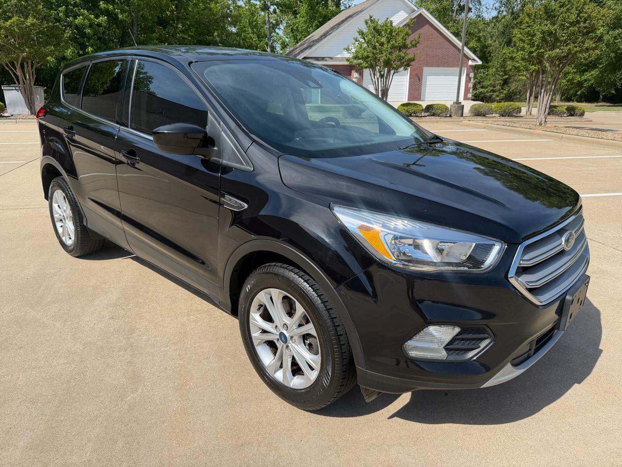 Ford Escape SE 4D SUV 4WD 2019