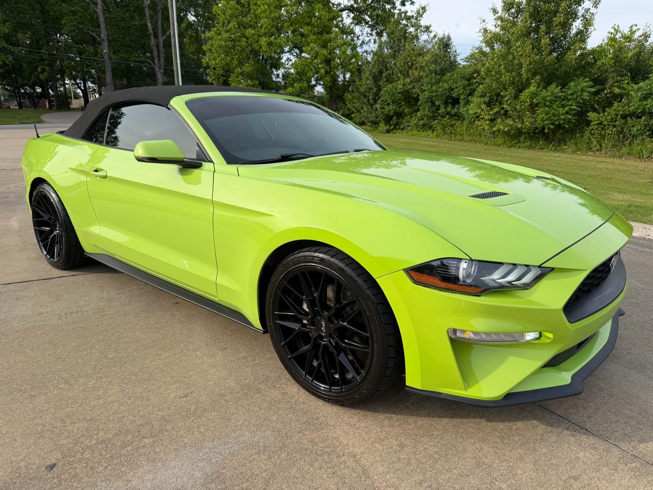 Ford Mustang 2dr Convertible Premium 2020