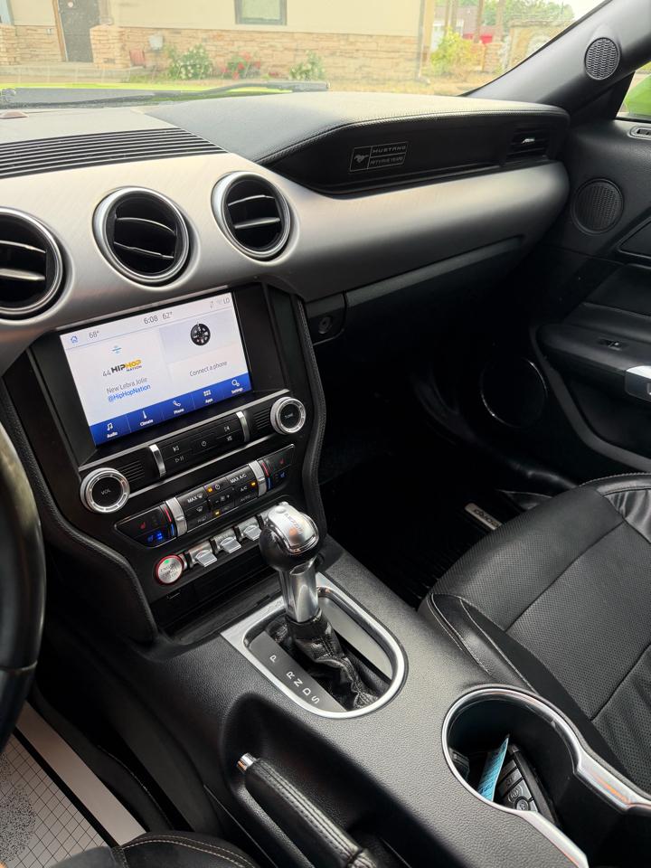 Ford Mustang 2dr Convertible Premium 2020