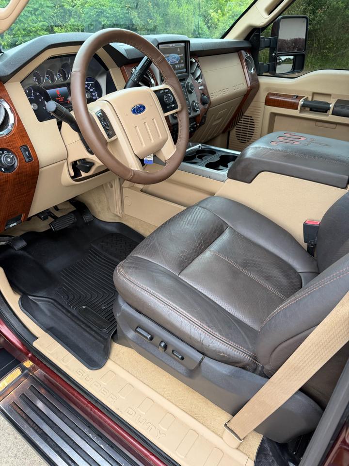 Ford F250SD King Ranch Crew Cab 4WD 2015