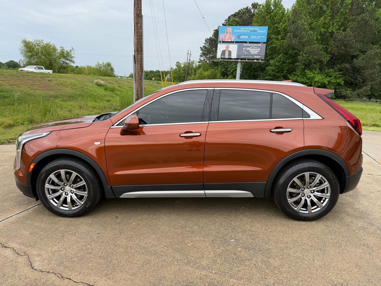 Cadillac XT4 Premium Luxury 4D SUV FWD 2019