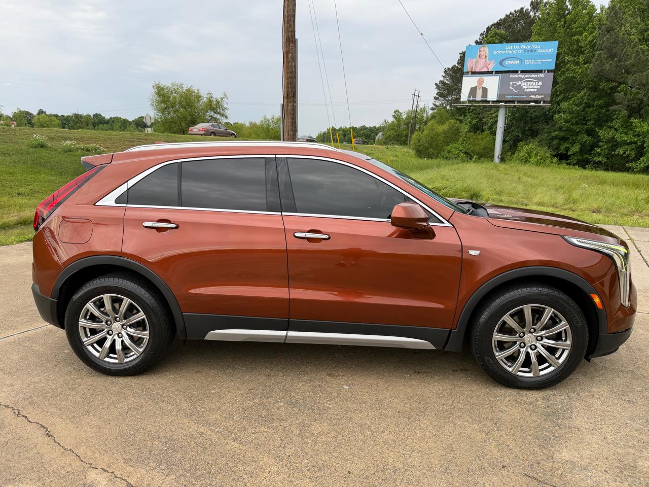 Cadillac XT4 Premium Luxury 4D SUV FWD 2019