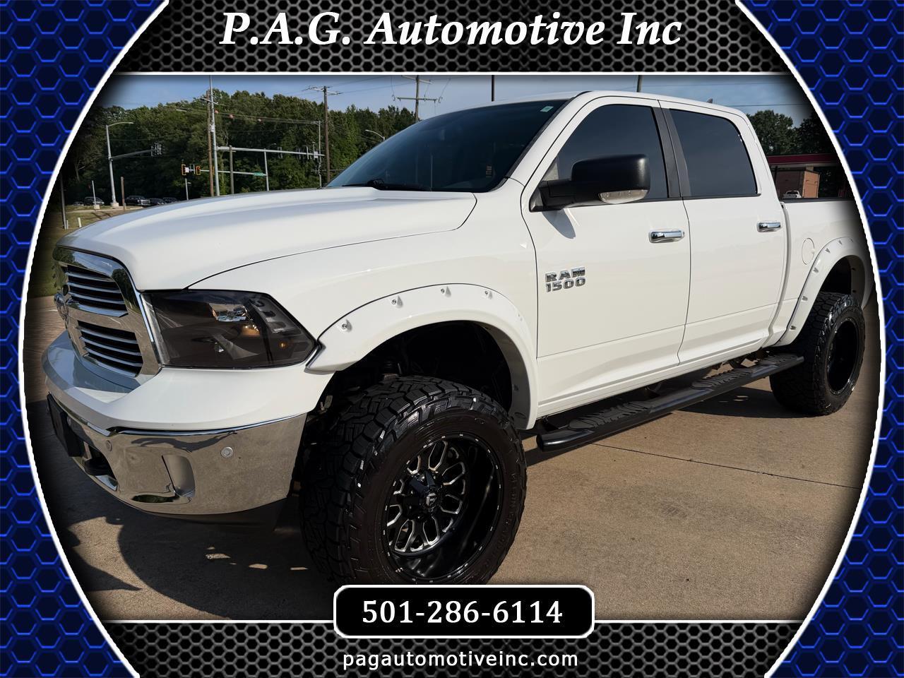 RAM 1500 Big Horn Crew Cab 4WD 2016