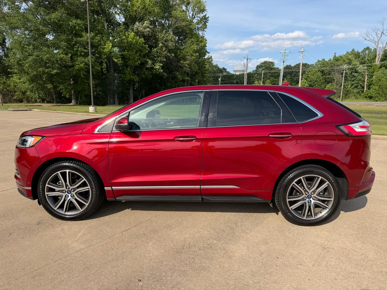 Ford Edge 4dr Titanium FWD 2019