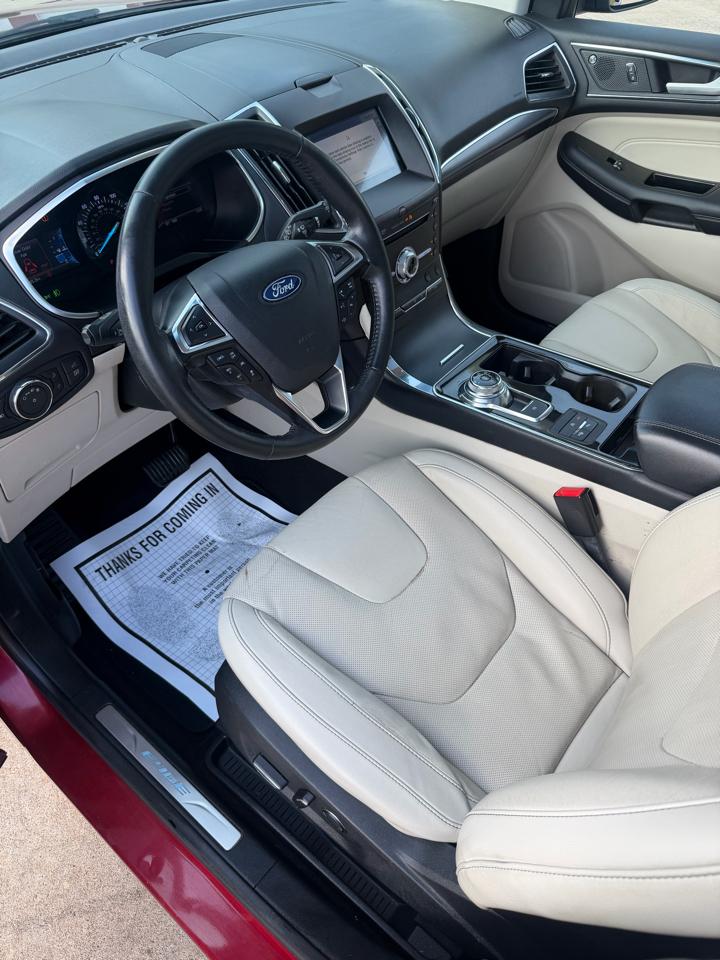 Ford Edge 4dr Titanium FWD 2019