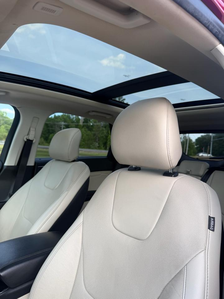 Ford Edge 4dr Titanium FWD 2019