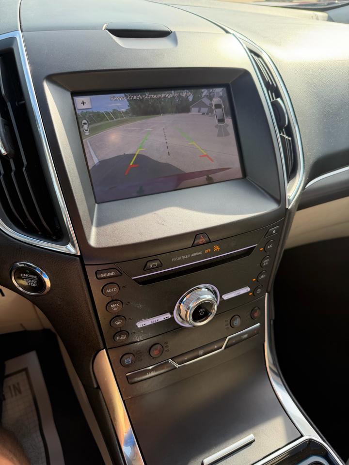 Ford Edge 4dr Titanium FWD 2019