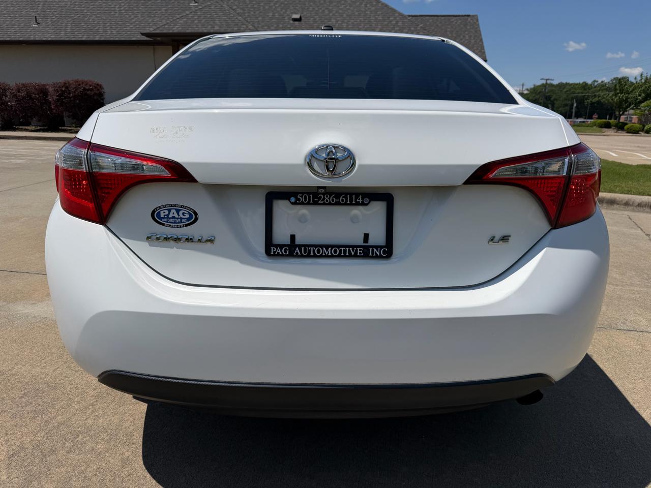Toyota Corolla LE Premium 4D Sedan 2014