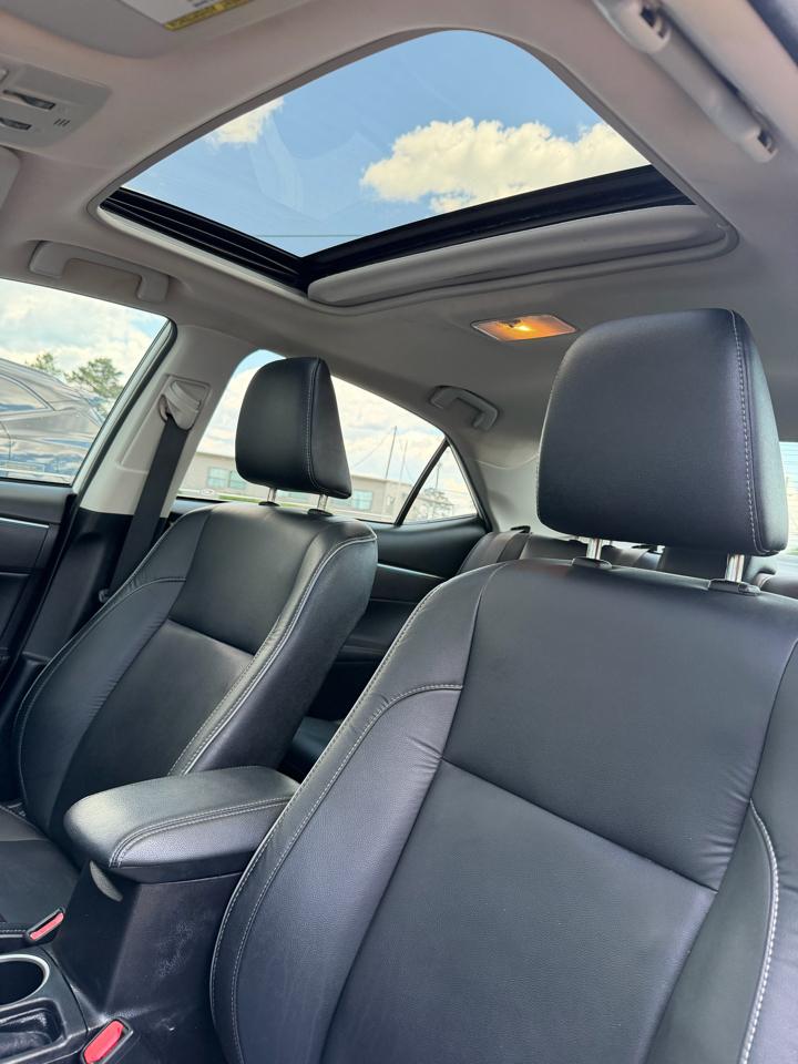 Toyota Corolla LE Premium 4D Sedan 2014