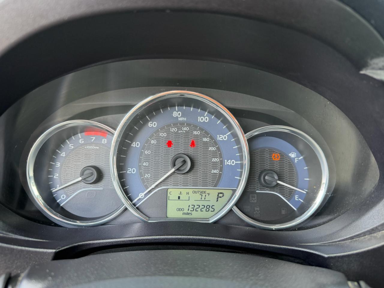 Toyota Corolla LE Premium 4D Sedan 2014