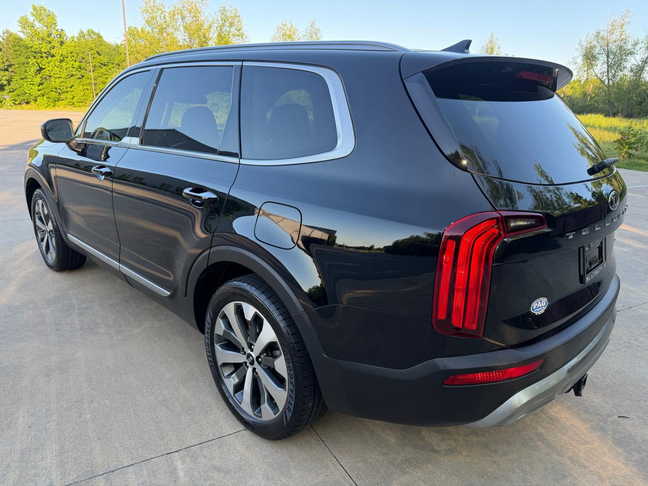 Kia Telluride S 4D SUV FWD 2020