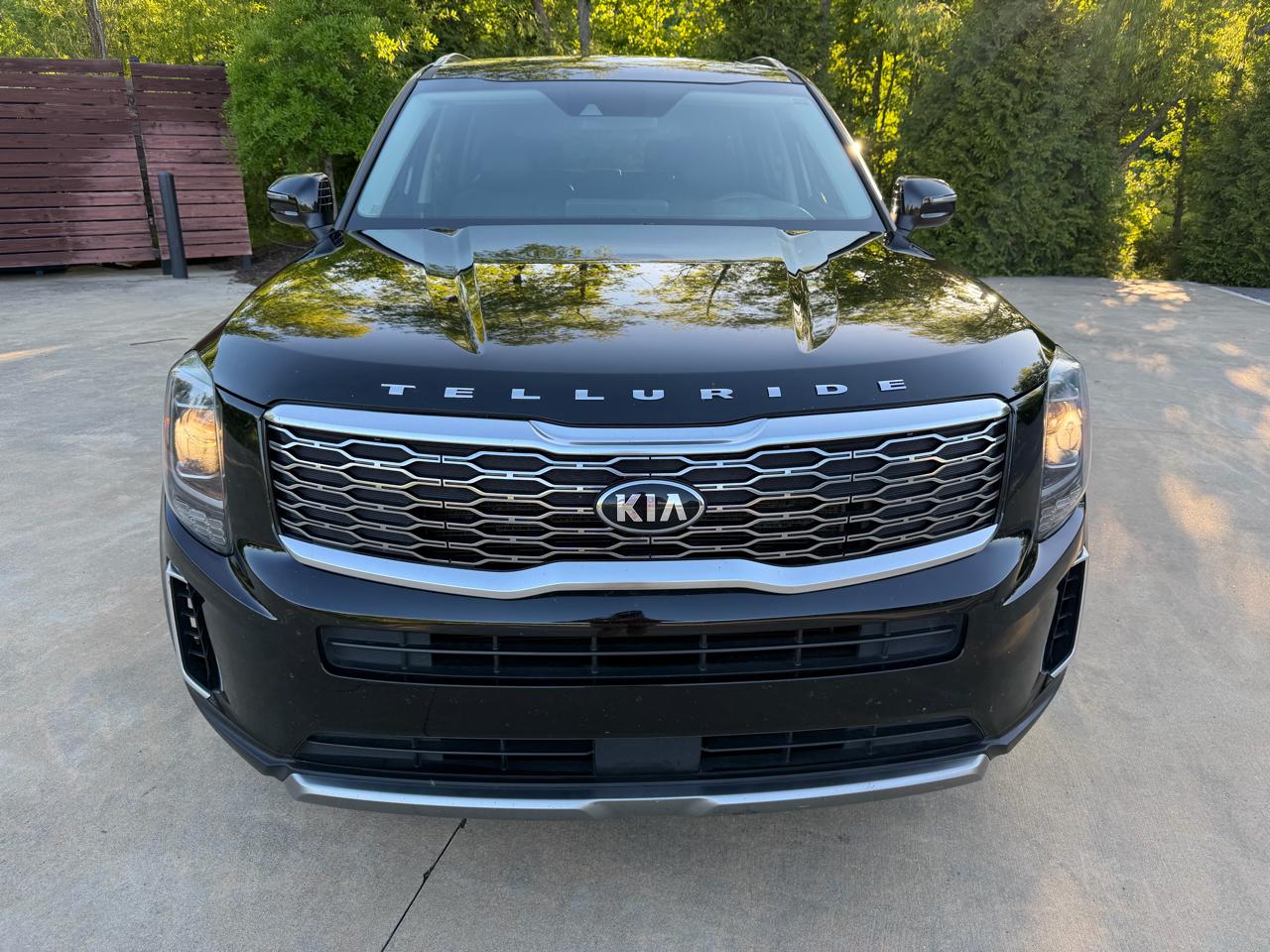 Kia Telluride S 4D SUV FWD 2020