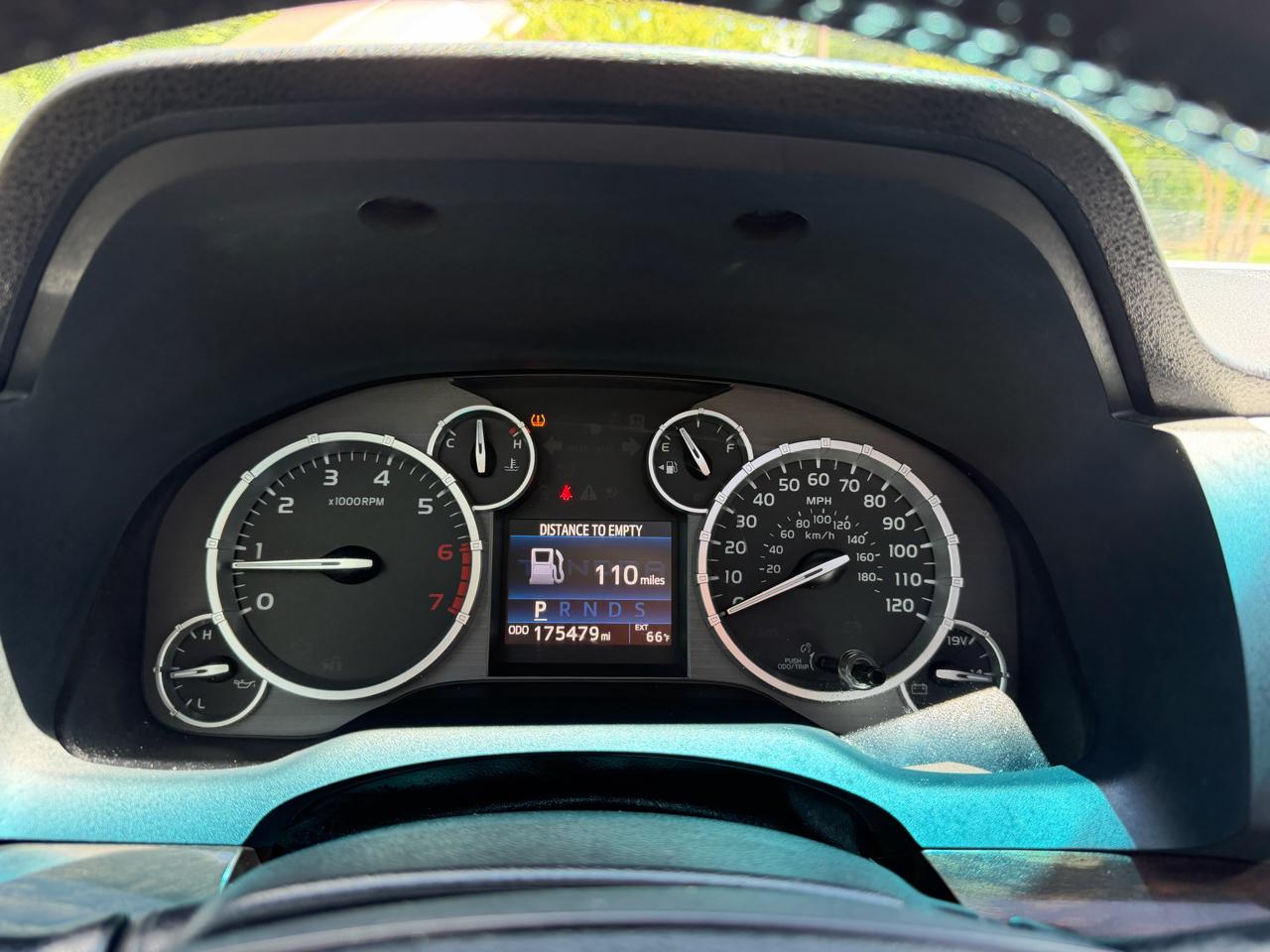 Toyota Tundra Limited CrewMax 4WD 2017