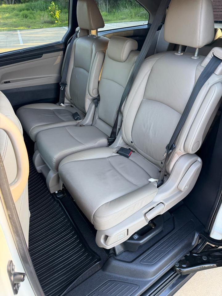 Honda Odyssey EX-L w/ Navigation 2019