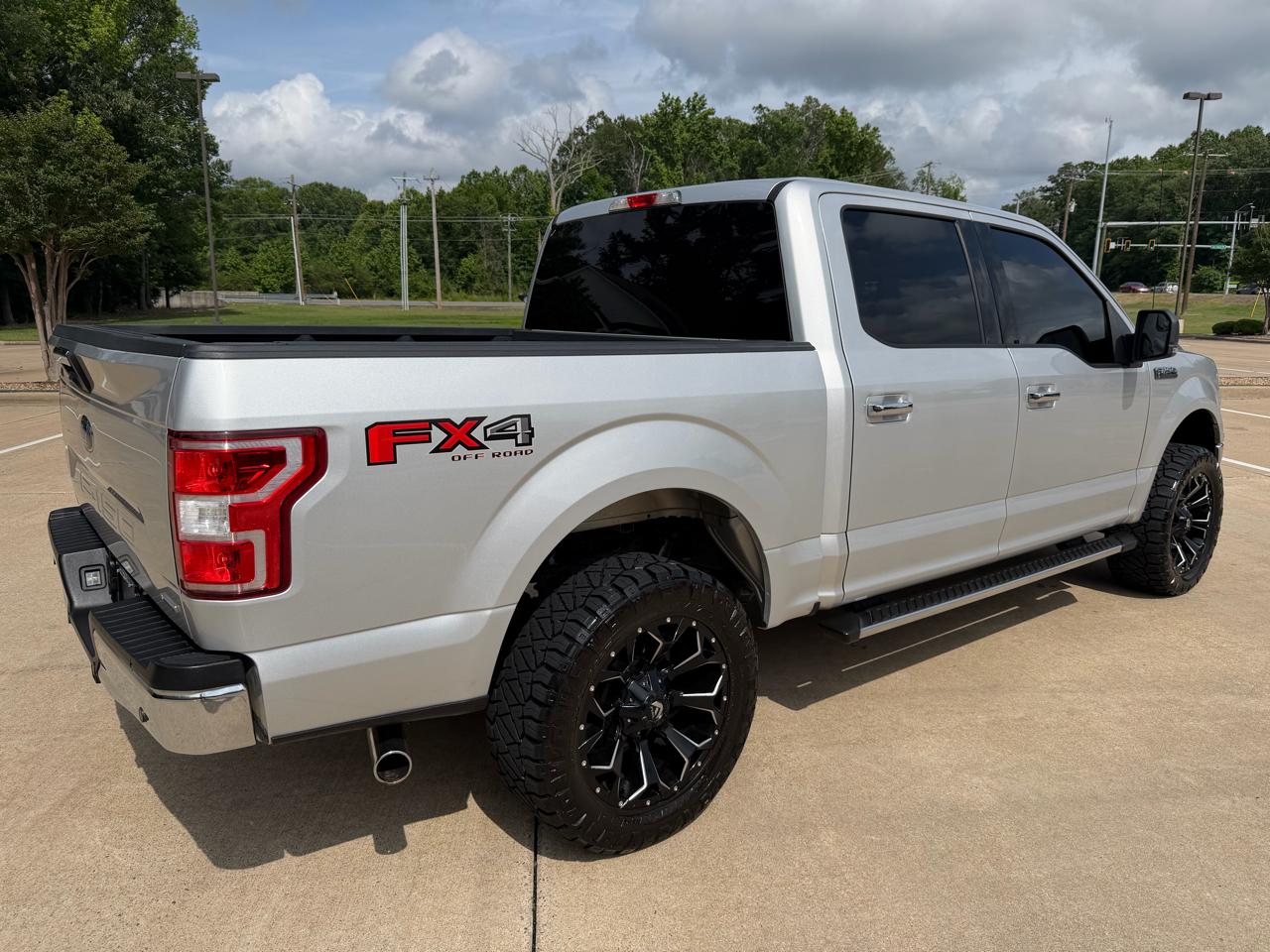 Ford F-150 XLT 4x4 SuperCrew 2018