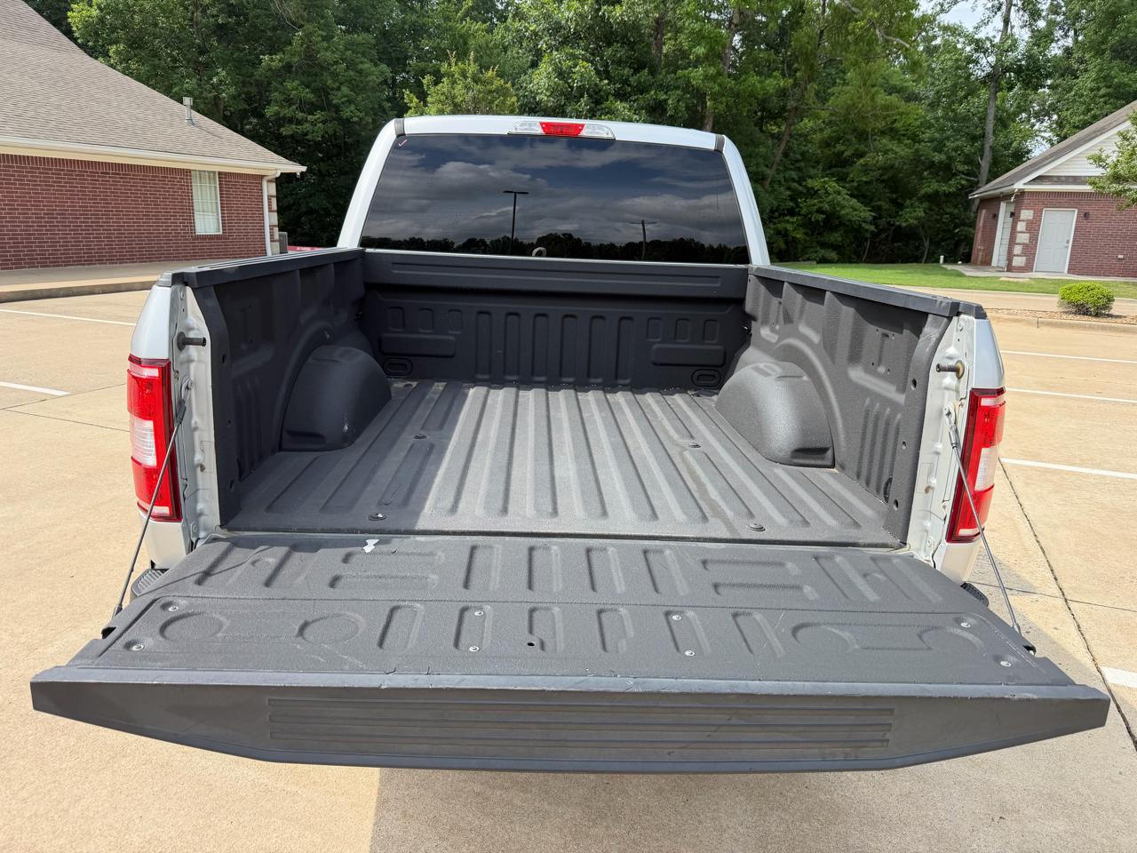 Ford F-150 XLT 4x4 SuperCrew 2018