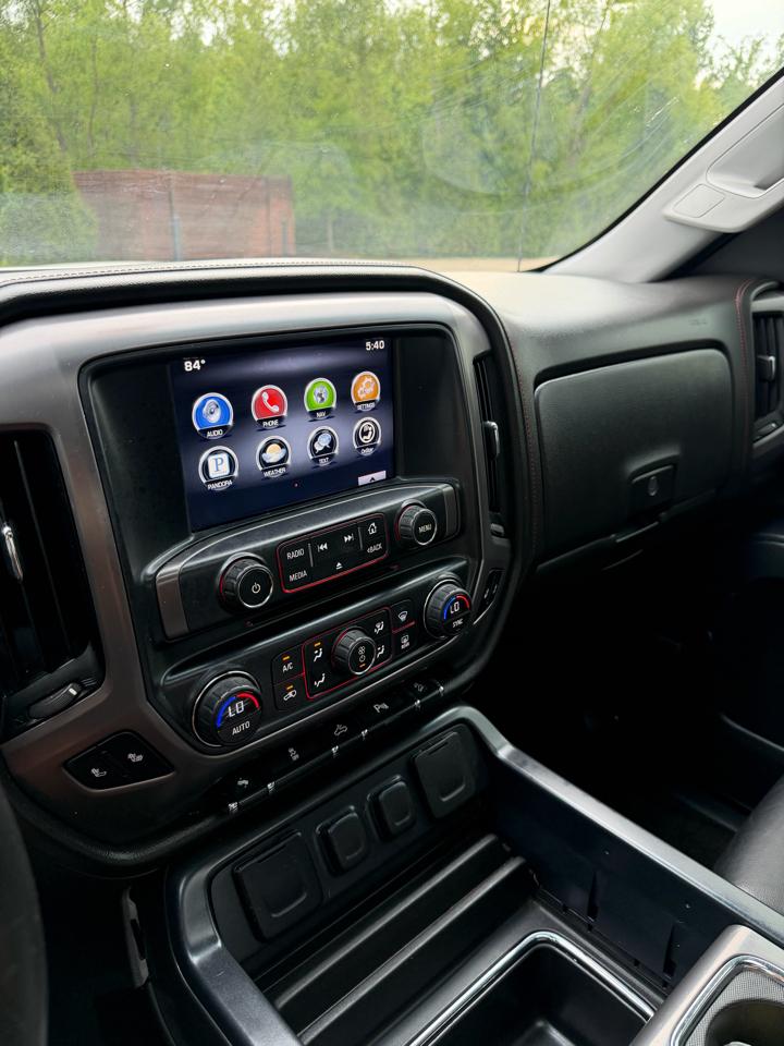GMC Sierra 1500 SLT Crew Cab 4WD 2015