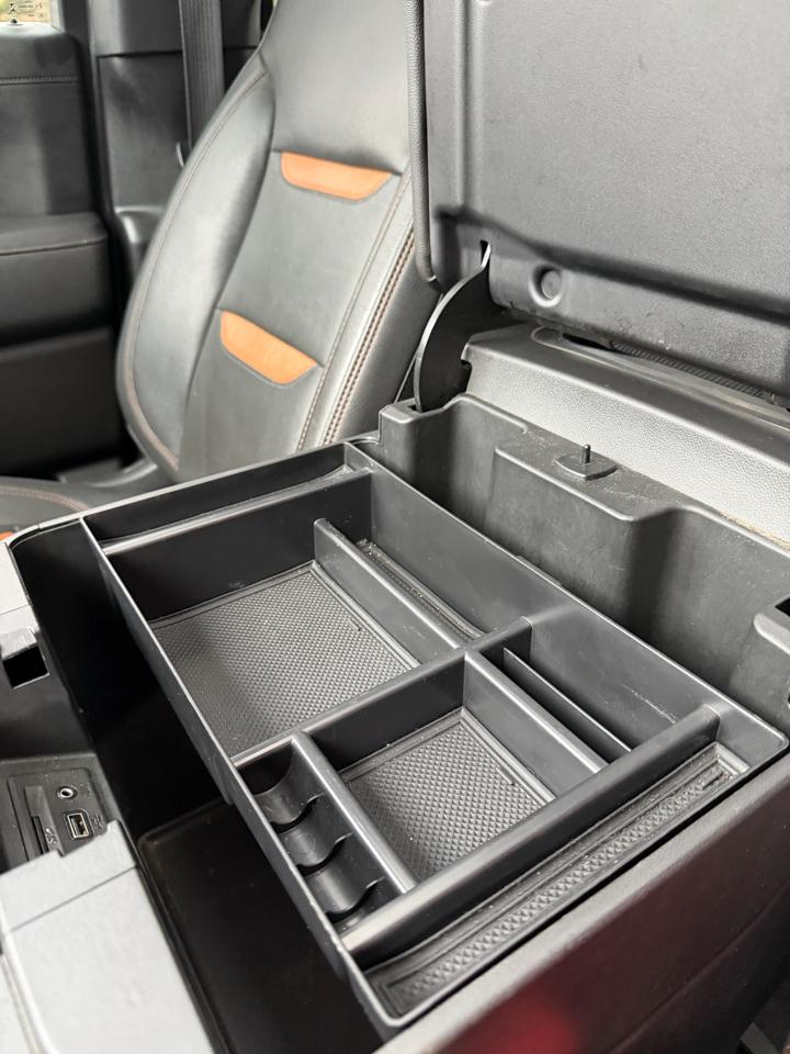 GMC Sierra 1500 AT4 Crew Cab 4WD 2020