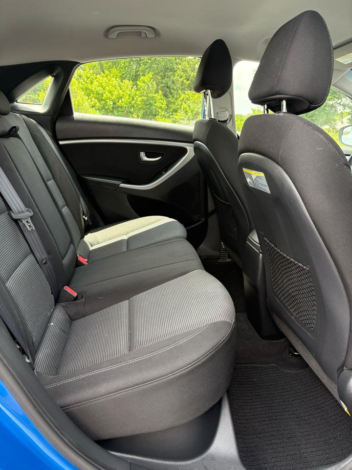 Hyundai Elantra GT A/T 2017