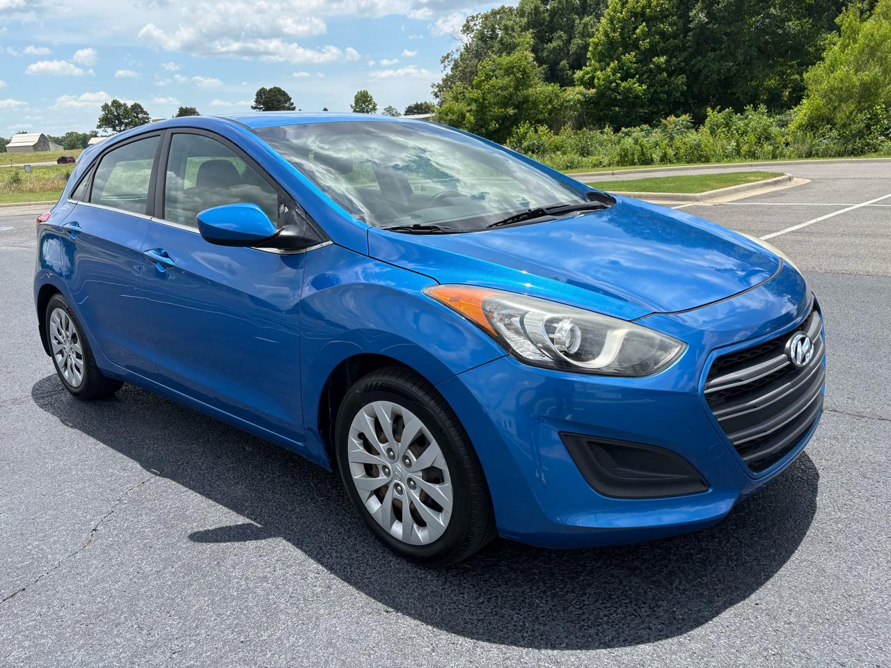 Hyundai Elantra GT A/T 2017