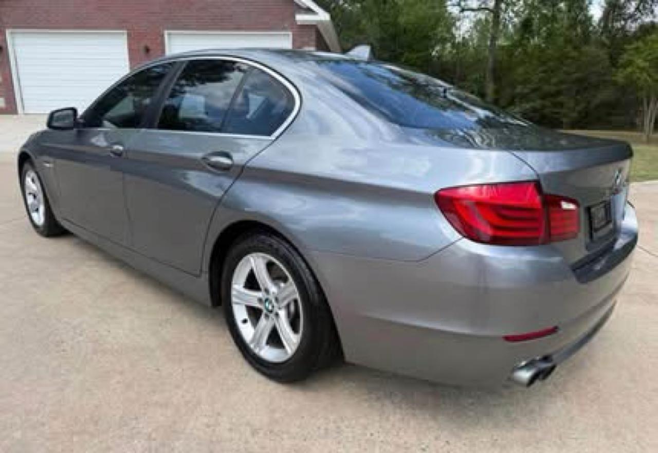 BMW 5-Series 528i 2013