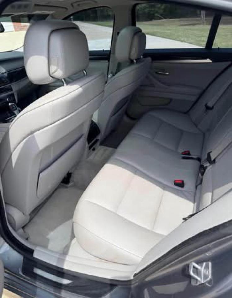 BMW 5-Series 528i 2013