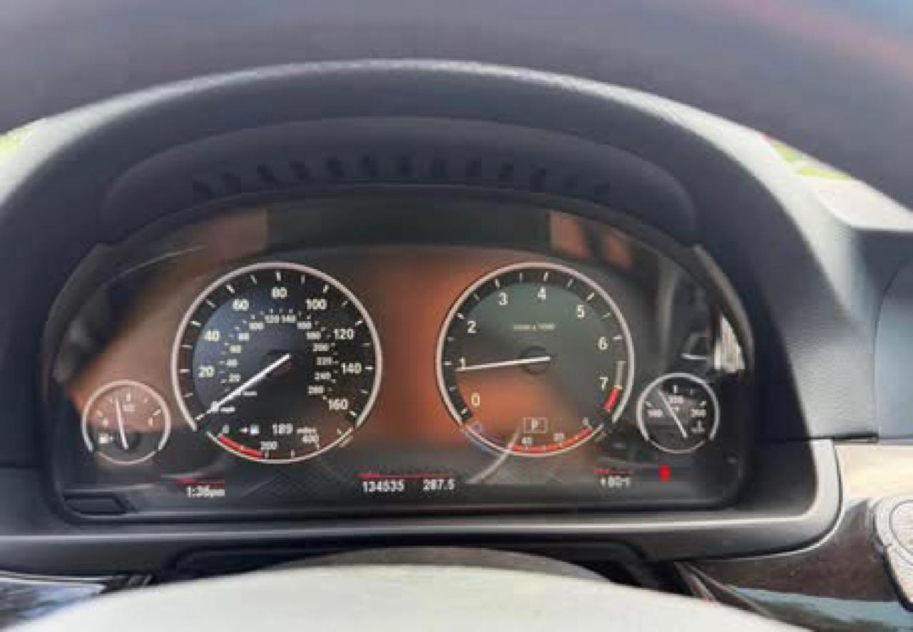 BMW 5-Series 528i 2013