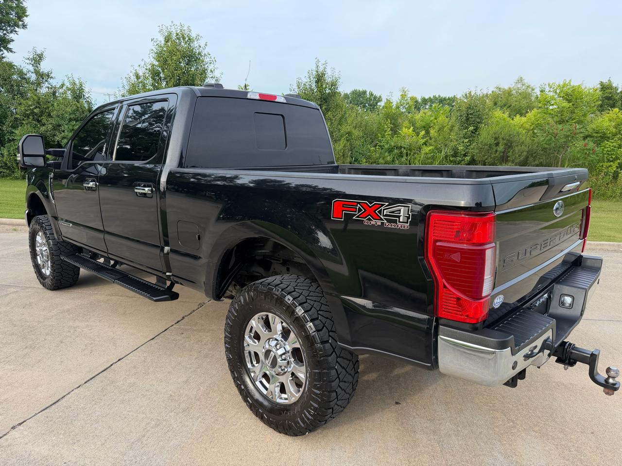 Ford F250SD Lariat Crew Cab 4WD 2021