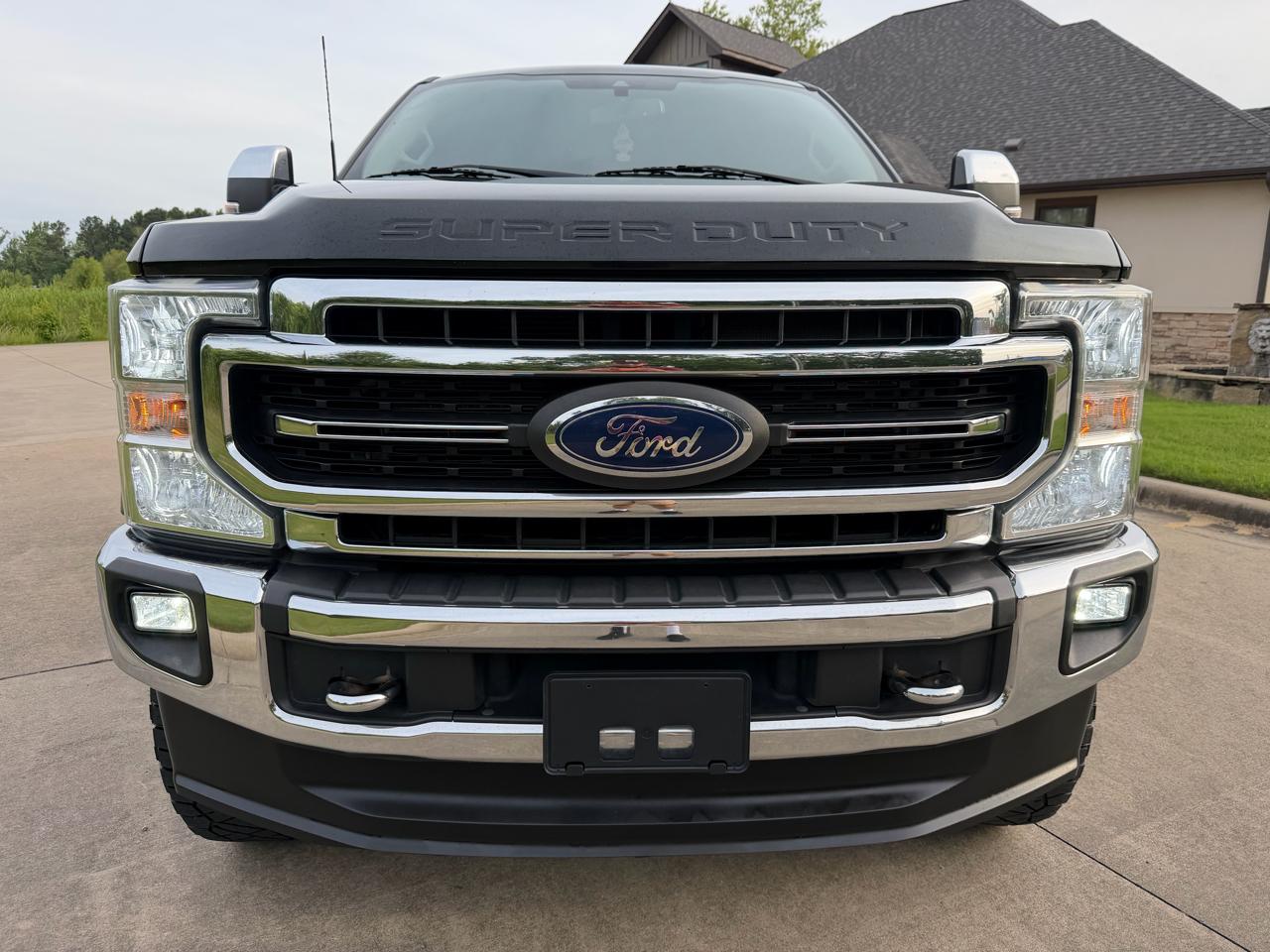 Ford F250SD Lariat Crew Cab 4WD 2021