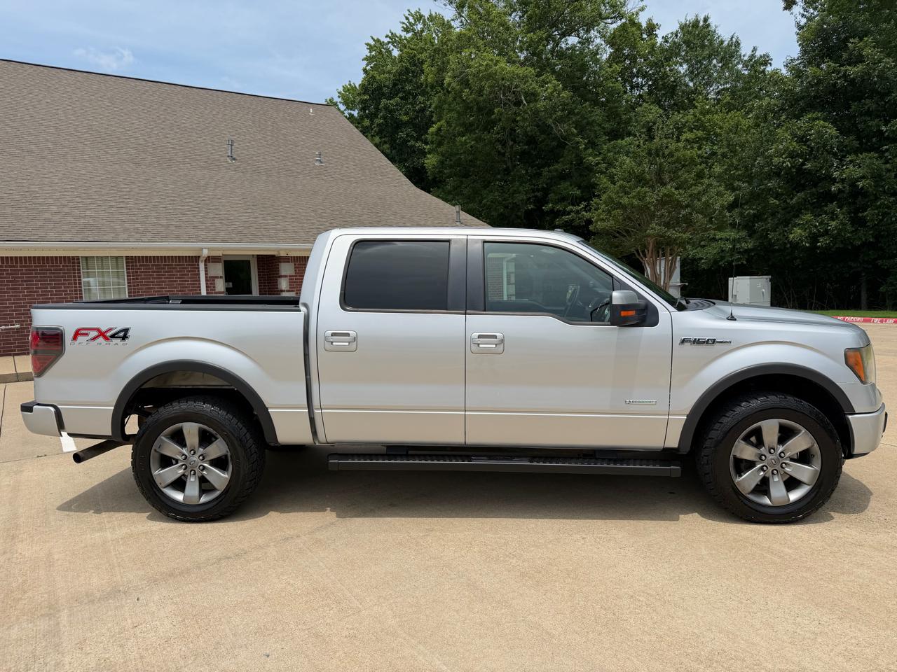 Ford F-150 FX4 SuperCrew 4WD 2012