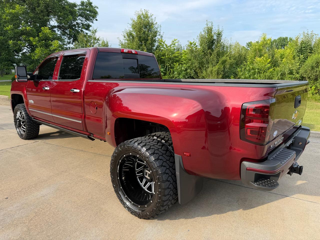 Chevrolet Silverado 3500HD High Country Crew Cab 4WD 2017