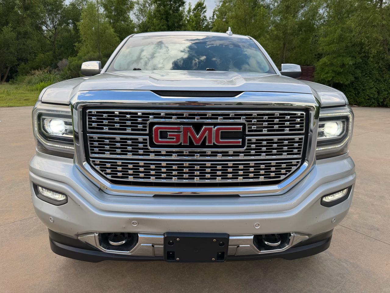 GMC Sierra 1500 Denali Crew Cab Long Box 4WD 2018