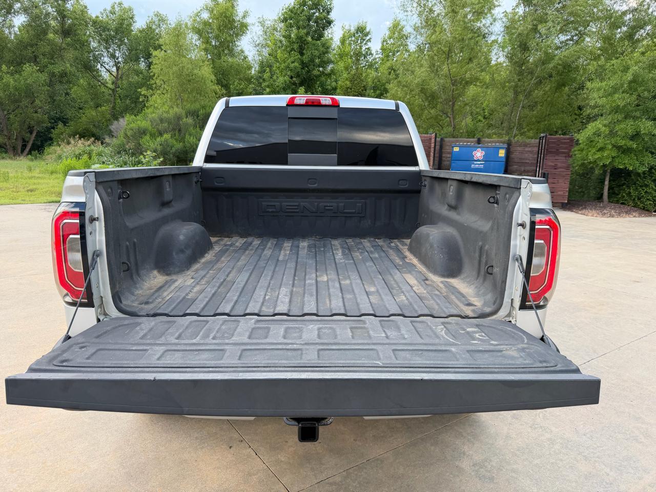 GMC Sierra 1500 Denali Crew Cab Long Box 4WD 2018